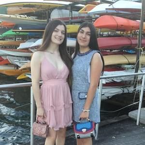 Meet your Posher, Angela